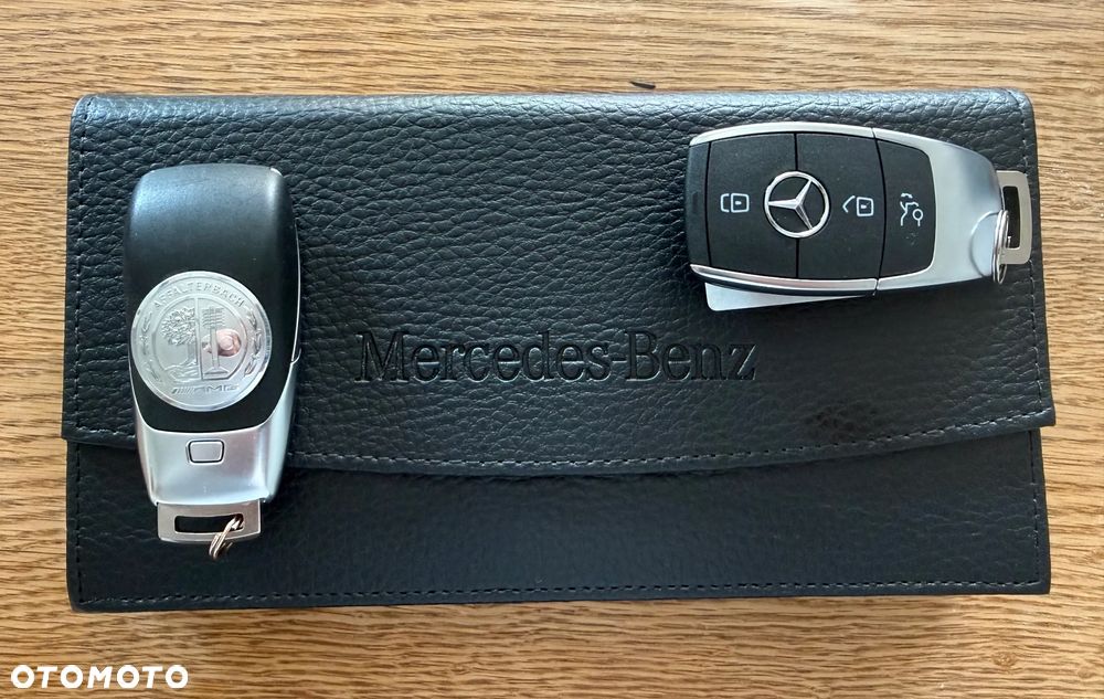 Mercedes-Benz GLB 200 d 4-Matic Progressive 8G-DCT - 33