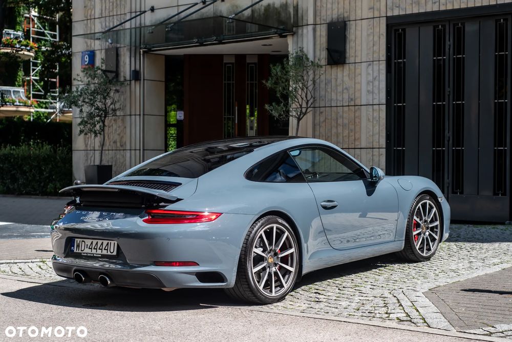 Porsche 911 Carrera S PDK - 15