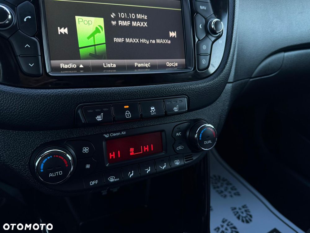 Kia Ceed 1.6 GDI Dream Team Edition - 37