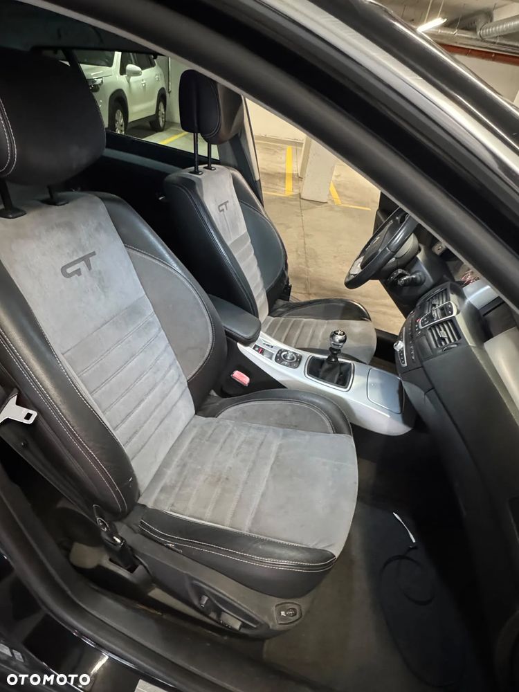 Renault Laguna 2.0 dCi GT - 36