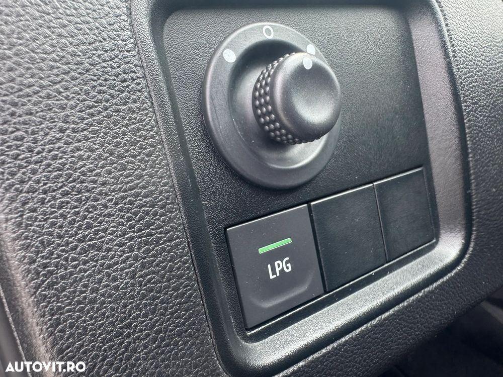 Dacia Duster TCe 100 Comfort - 28