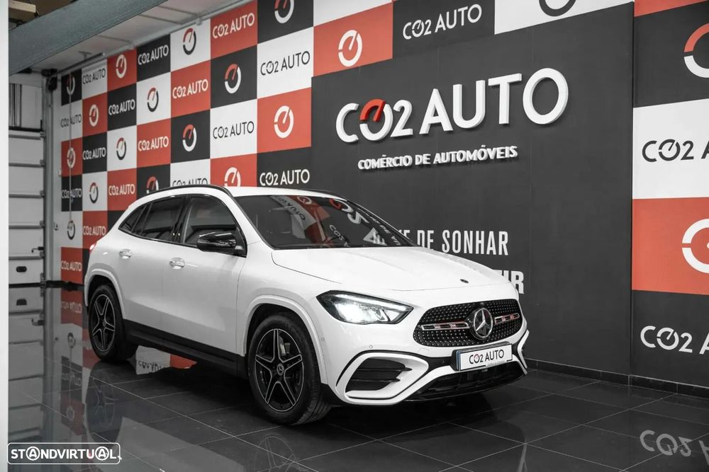 Mercedes-Benz GLA 200 d AMG Line - 2