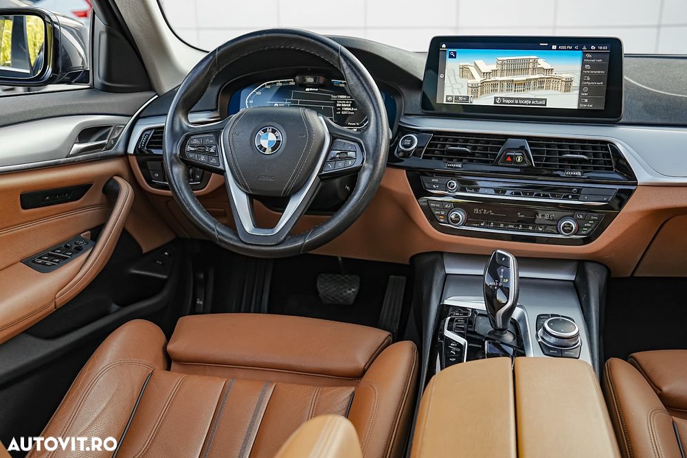 BMW Seria 5 520e Aut. - 7