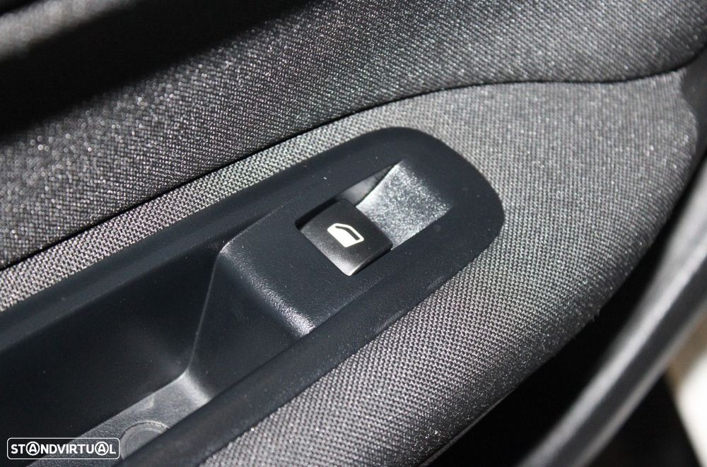 Peugeot 308 1.5 BlueHDi Business Line - 26