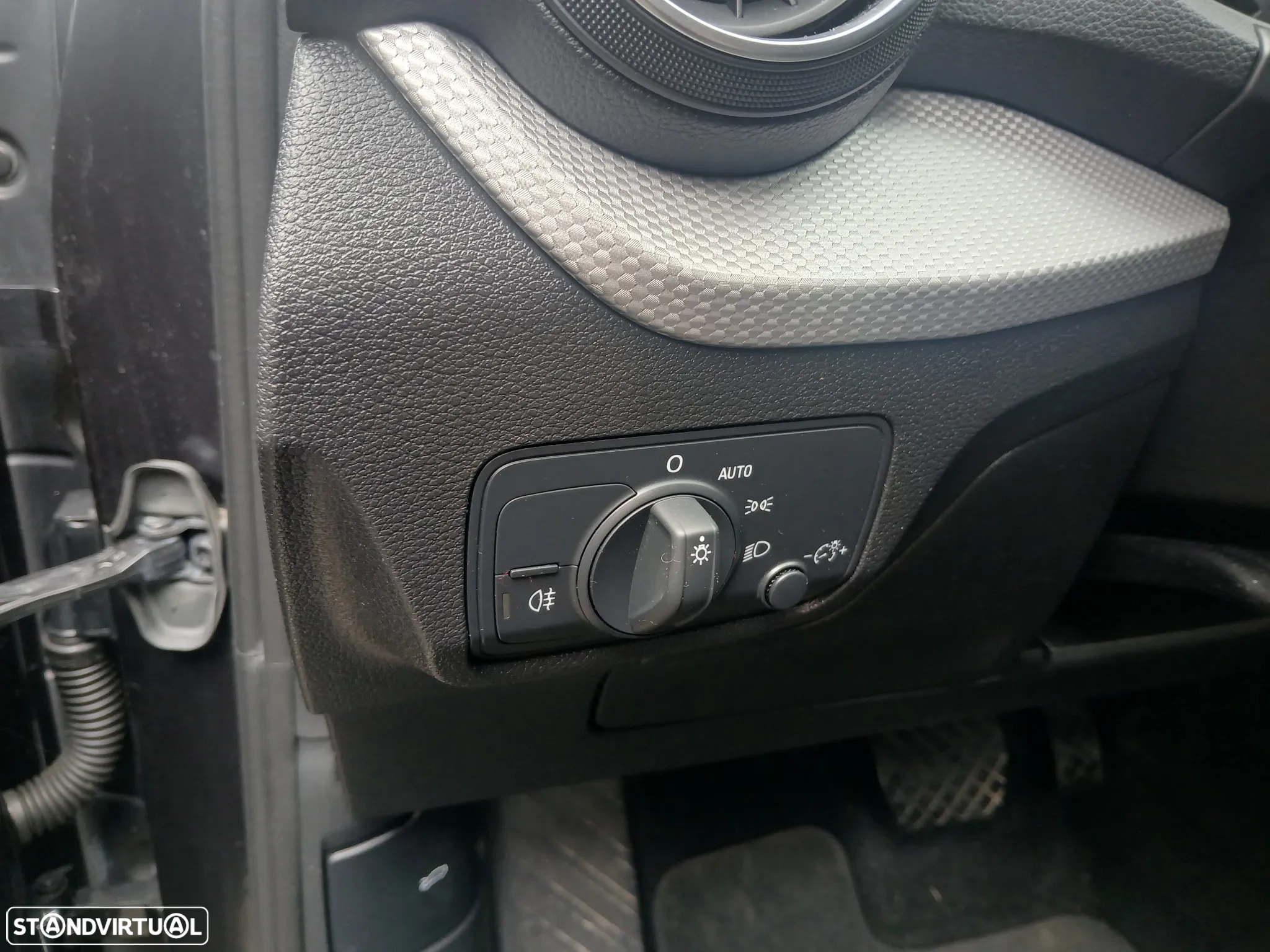 Audi Q2 35 TDI Advanced S tronic - 25