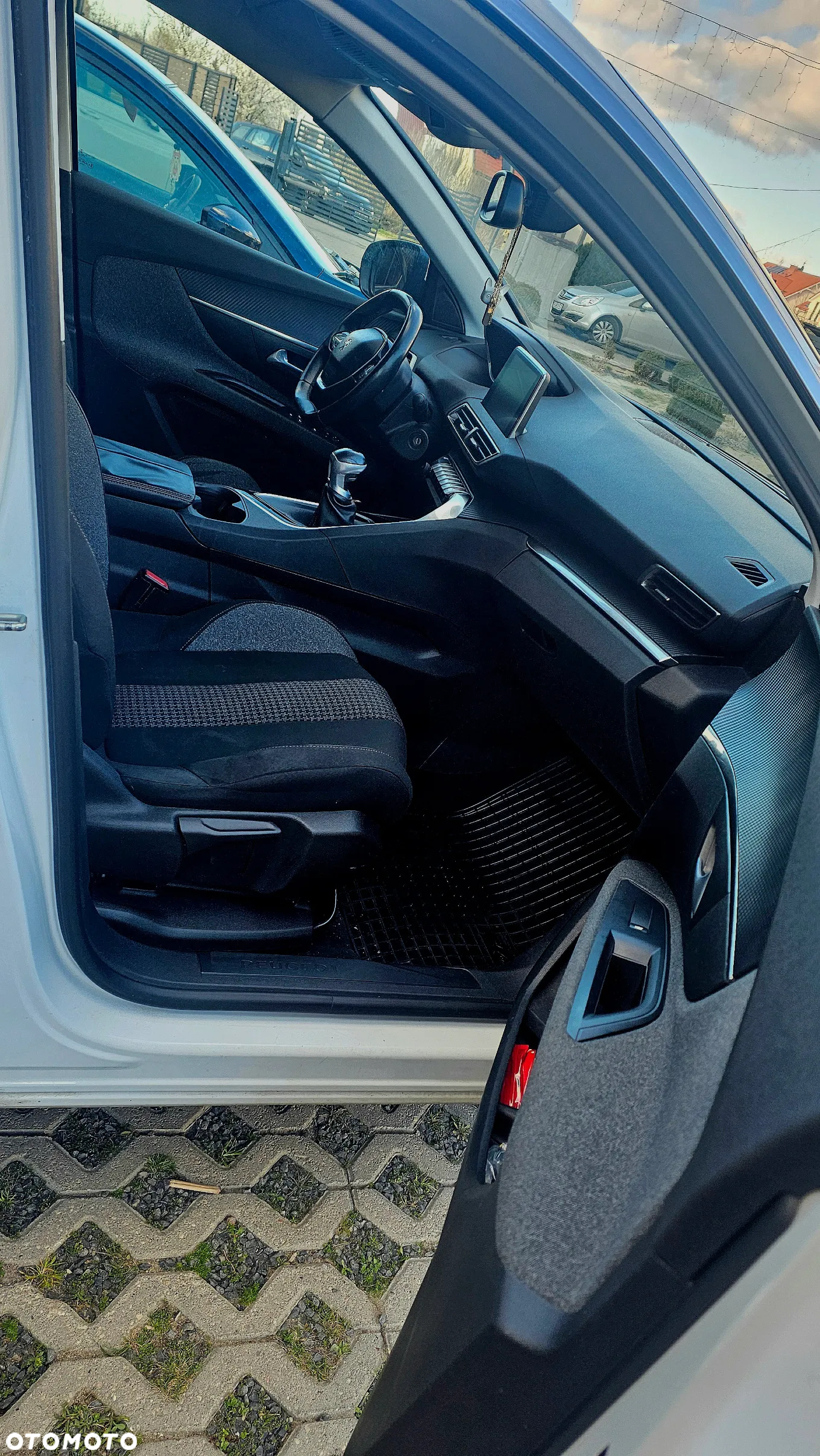 Peugeot 5008 1.2 PureTech Access - 20