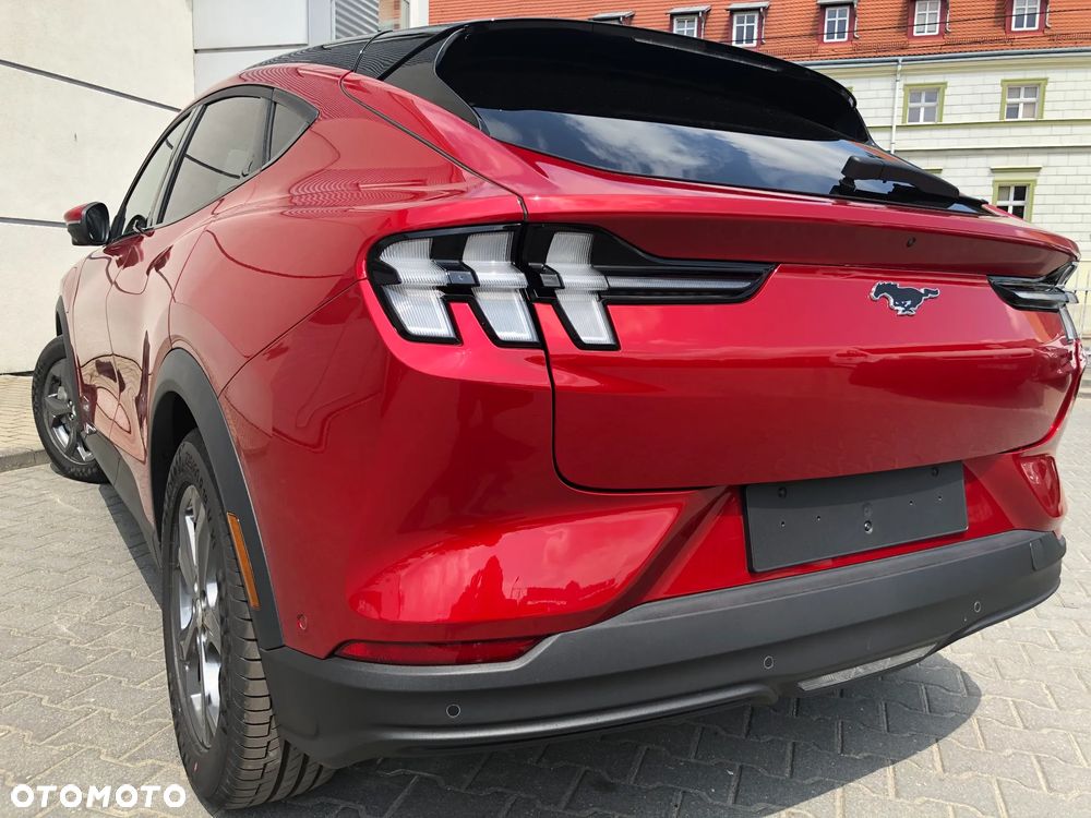 Ford Mustang Mach-E 75kWh RWD - 11