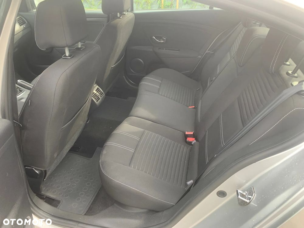 Renault Fluence 1.5 dCi Limited - 11