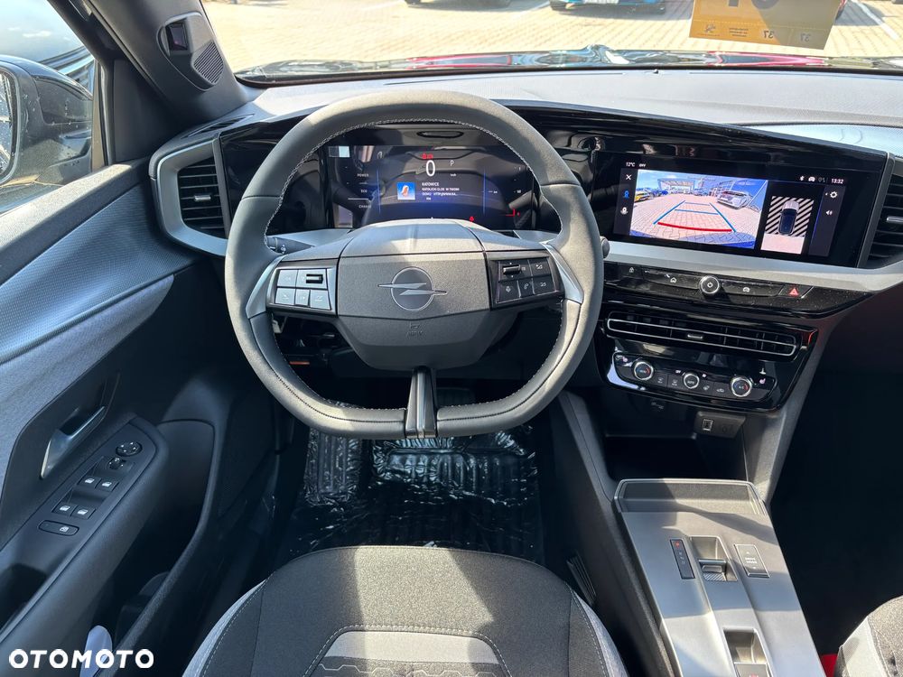 Opel Mokka 1.2 T mHEV Business Edition S&S eDTC6 - 11