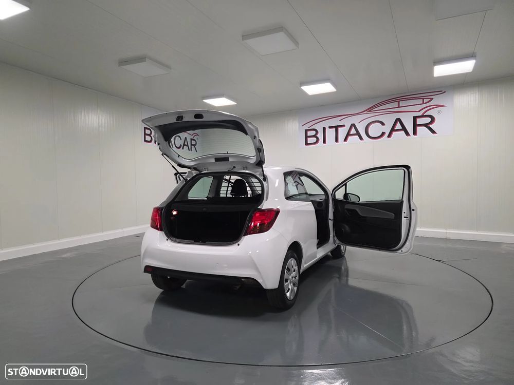 Toyota YARIS BIZZ 1.4 D-4D 90CV IVA DEDUTIVEL - 46