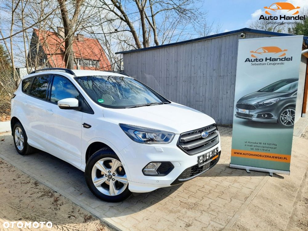 Ford Kuga 1.5 EcoBoost 2x4 ST-Line - 2