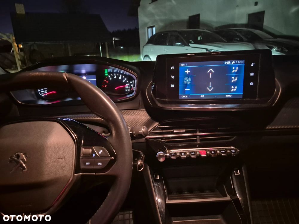 Peugeot 2008 BlueHDi 110 Active Pack - 33