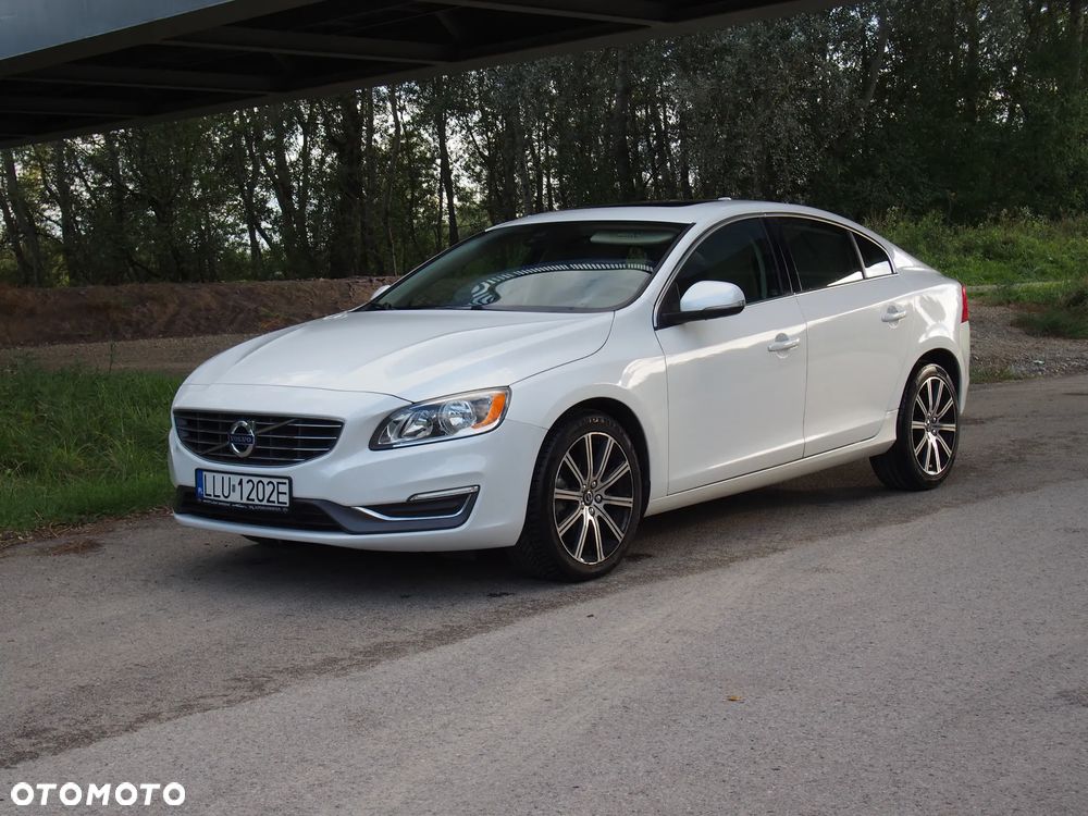 Volvo S60 - 2