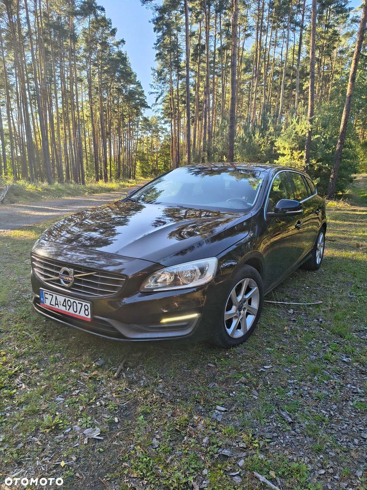 Volvo V60 - 1