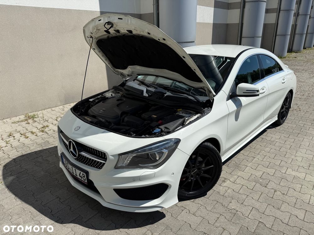 Mercedes-Benz CLA 180 7G-DCT AMG Line - 36