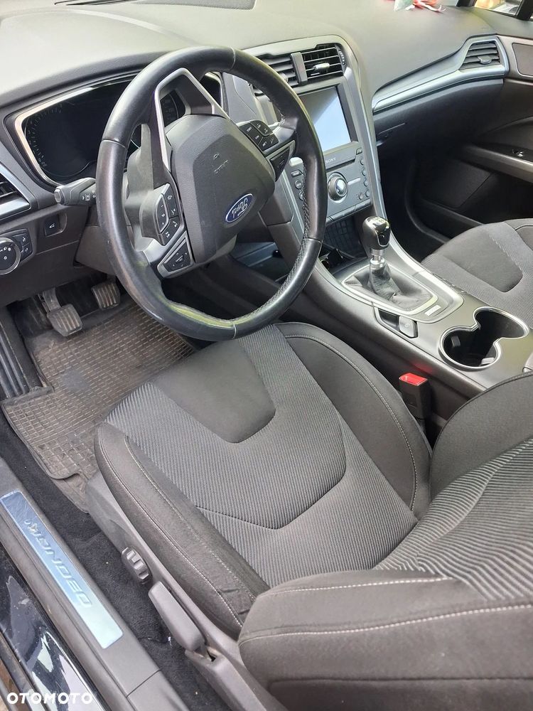 Ford Mondeo - 15