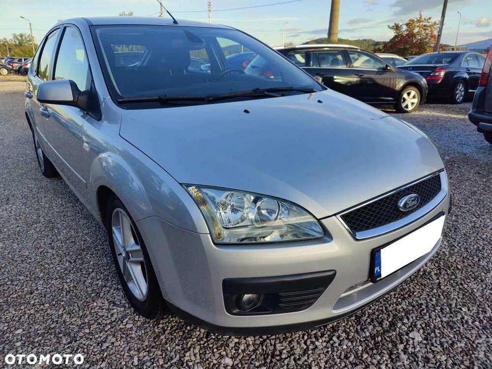 Ford Focus 1.6 Ghia - 13