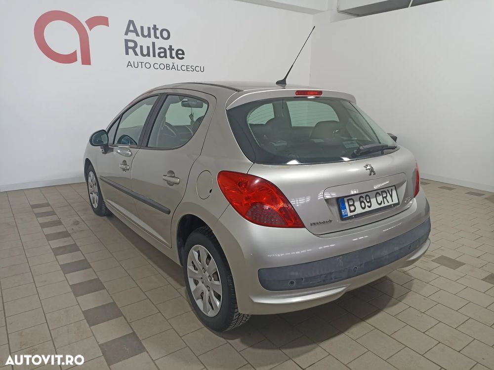 Peugeot 207 1.4E 16V Trendy - 6