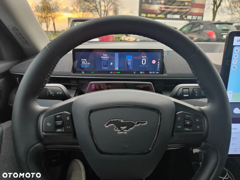 Ford Mustang Mach-E 91 kWh RWD Premium - 18