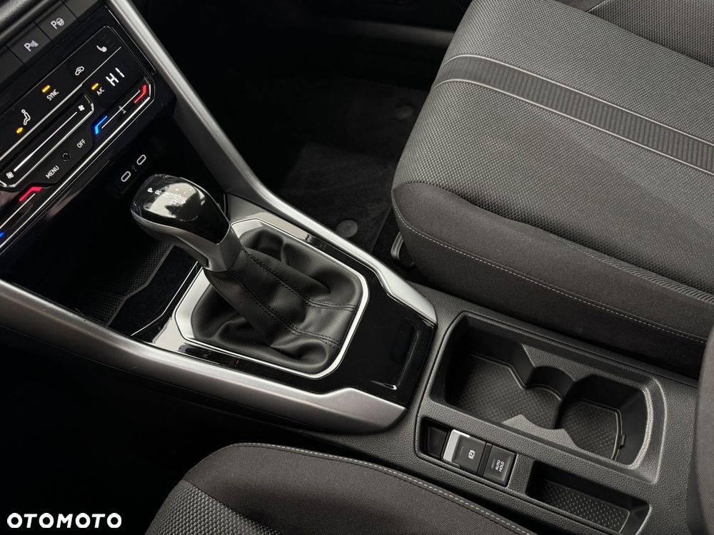 Volkswagen T-Roc 1.5 TSI Life DSG - 25