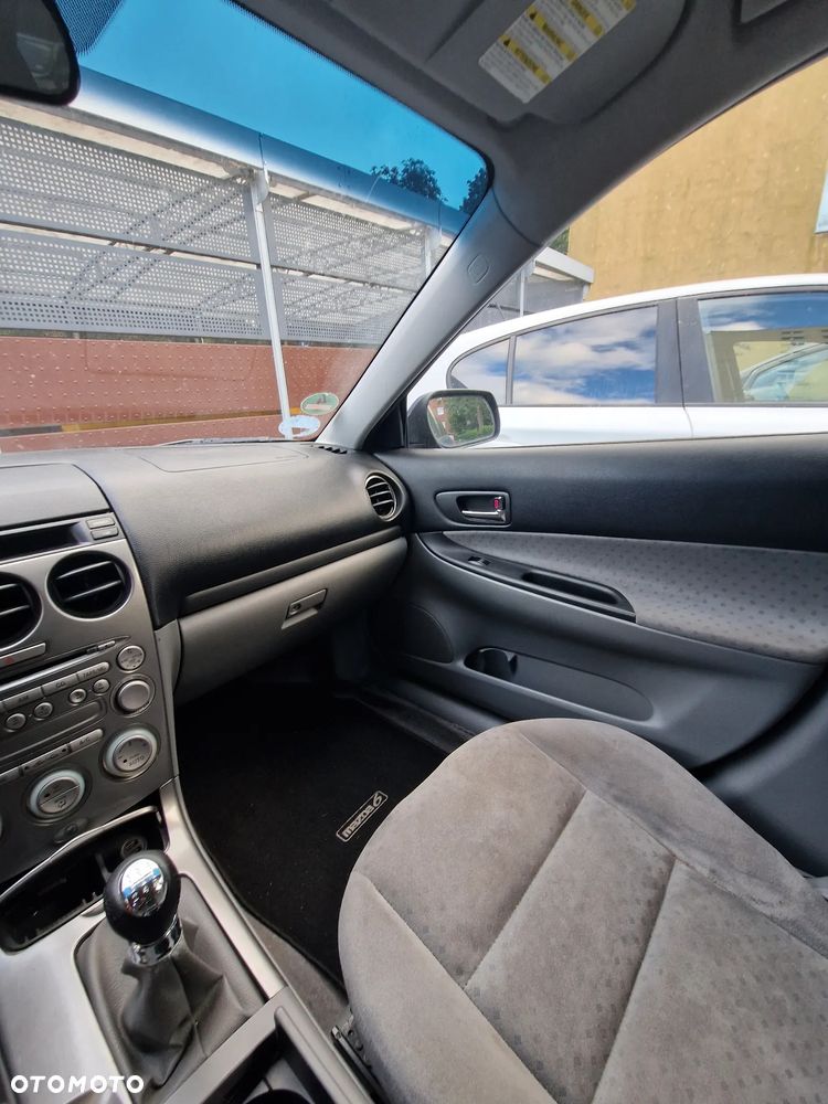 Mazda 6 2.0 16V Touring - 11