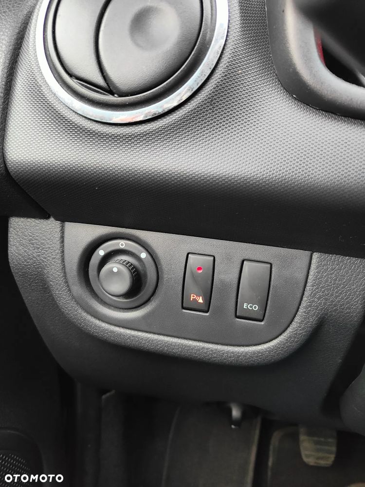 Dacia Logan TCe 90 Prestige - 20