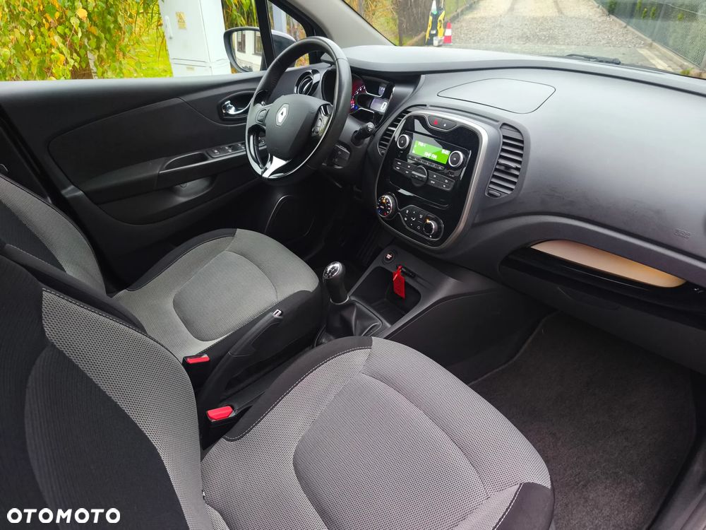 Renault Captur - 19