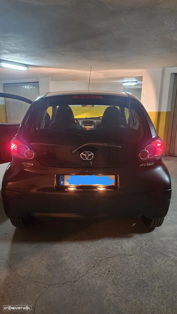 Toyota Aygo Standard - 6