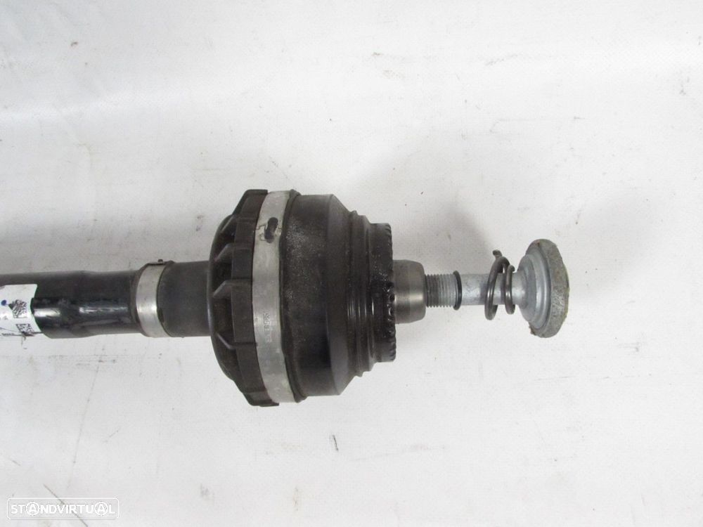 Transmissão Esquerdo/Trás Seminovo/ Original BMW 3 (G20) 33209423549 - 3