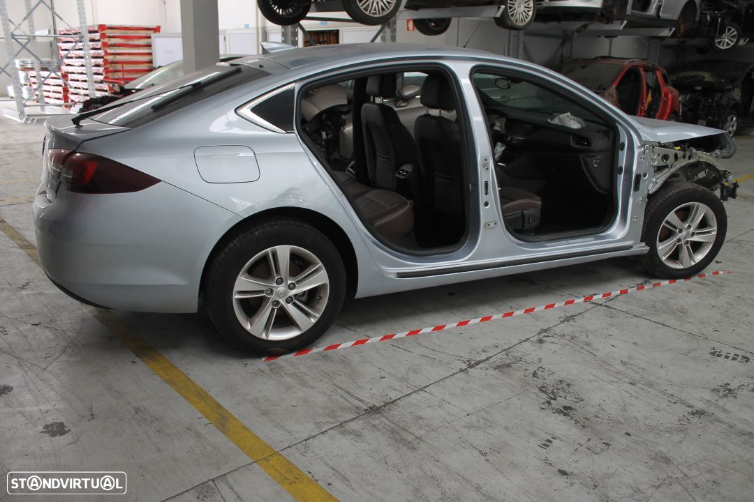 Opel Insignia Grand Sport - 4