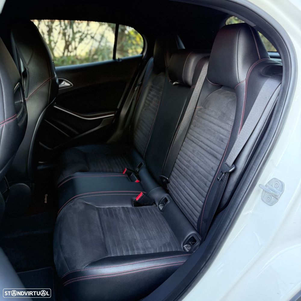 Mercedes-Benz GLA 220 CDi AMG Line 4-Matic - 8