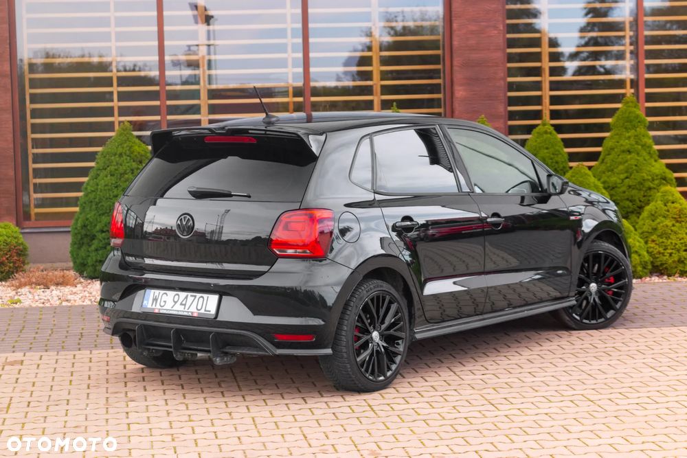 Volkswagen Polo - 12