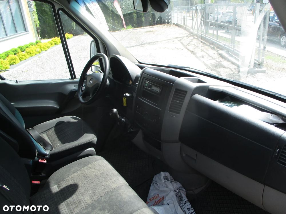 Mercedes-Benz SPRINTER - 19