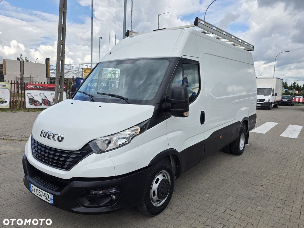Iveco 35c18 - 11