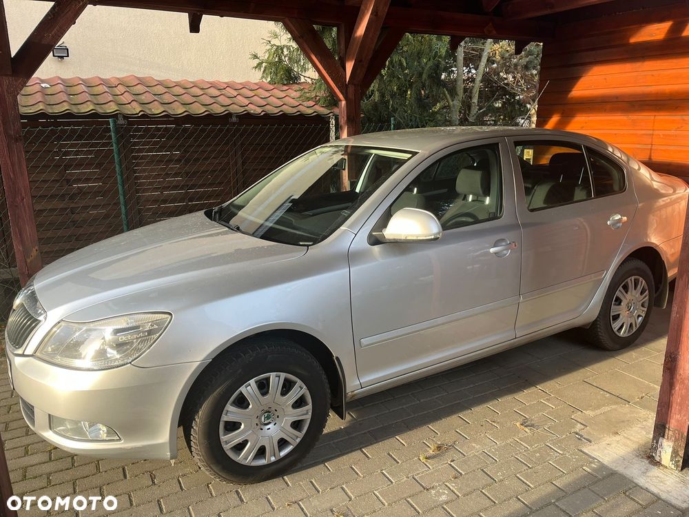 Skoda Octavia 1.4 TSI Ambiente - 4