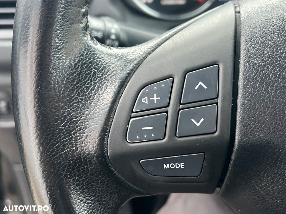 Mitsubishi ASX 1.8 DI-D 2WD Instyle - 11