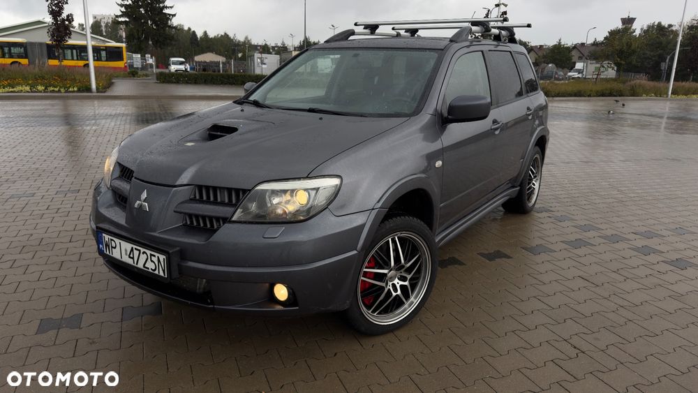 Mitsubishi Outlander 2.0 Turbo - 1