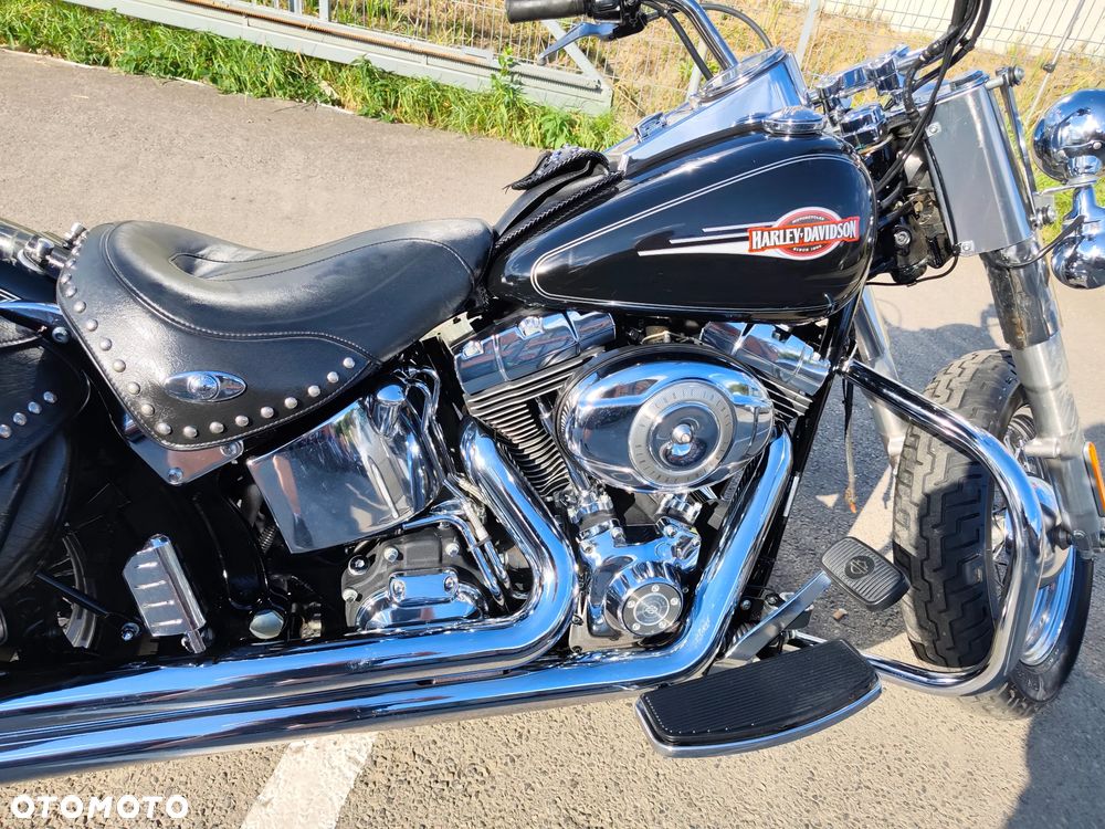 Harley-Davidson Softail Heritage Classic - 27