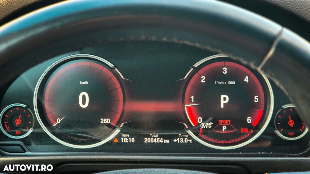BMW Seria 5 520d Aut. Luxury Line - 9
