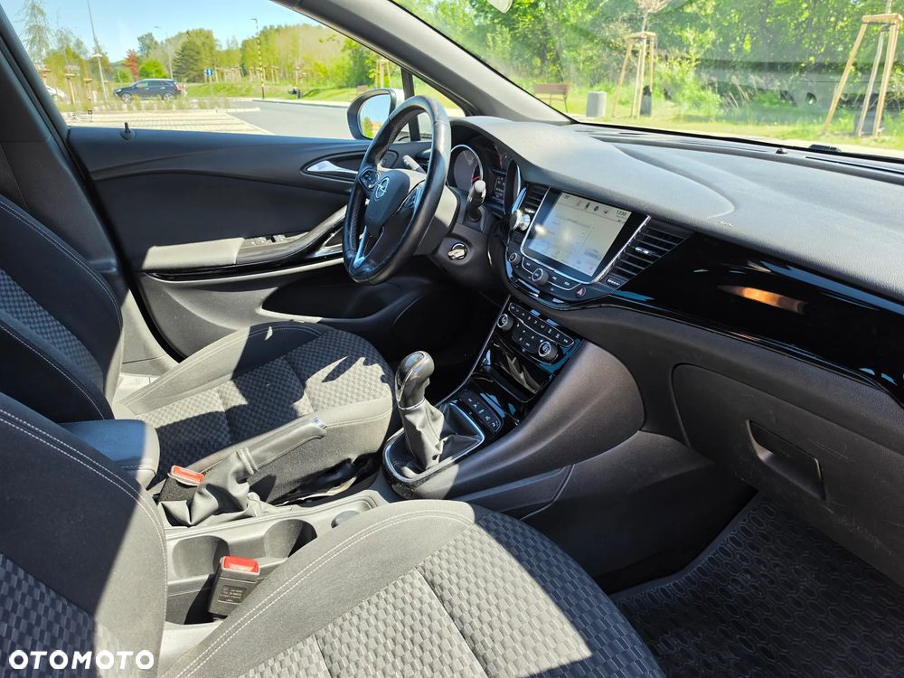 Opel Astra 1.4 T Dynamic - 10