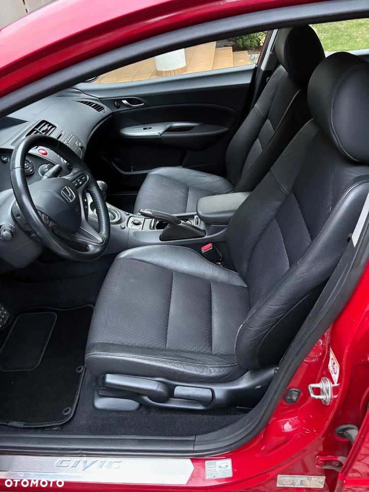 Honda Civic 1.8 Comfort - 10