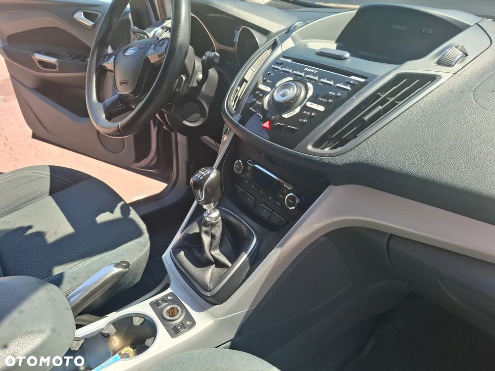 Ford Grand C-MAX - 14