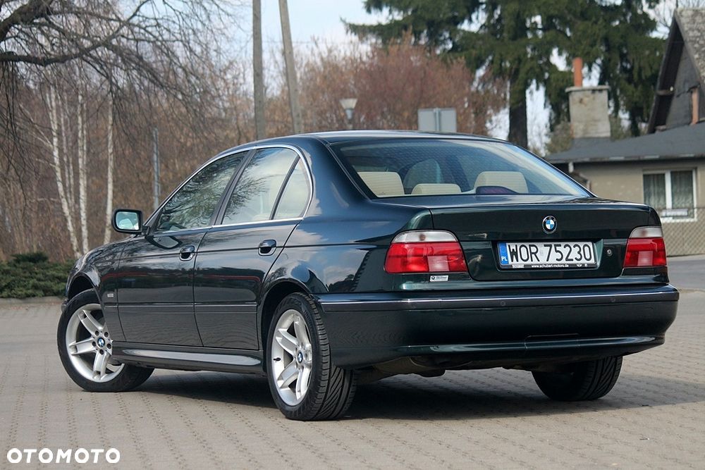 BMW Seria 5 - 10