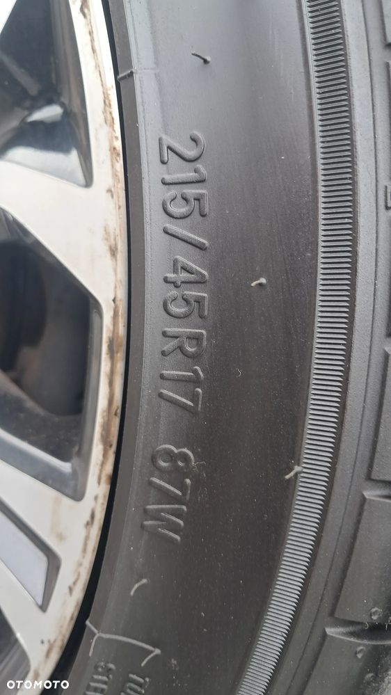 Toyota Corolla 1.6 Luna - 26