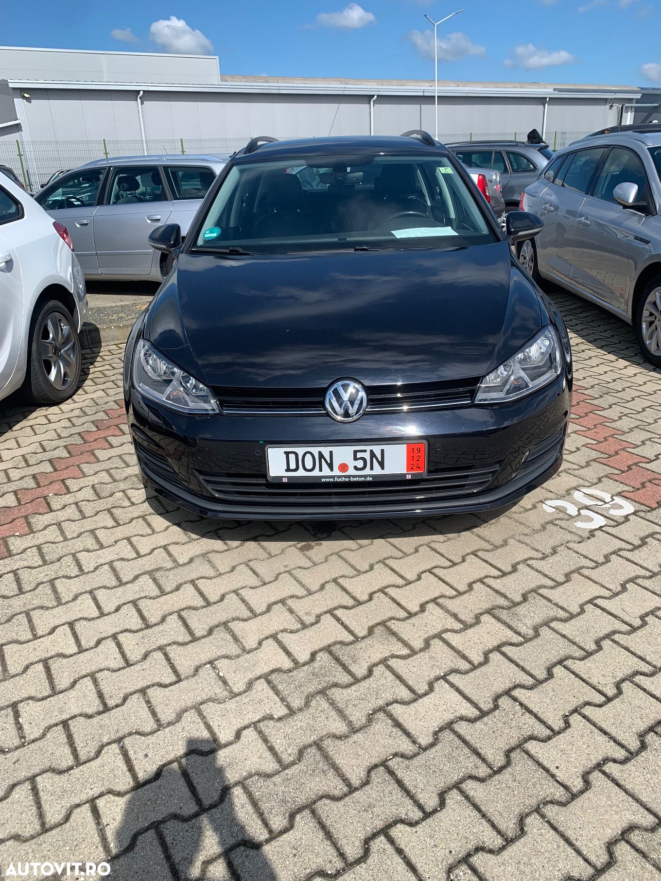 Volkswagen Golf 2.0 BlueTDI Highline - 1