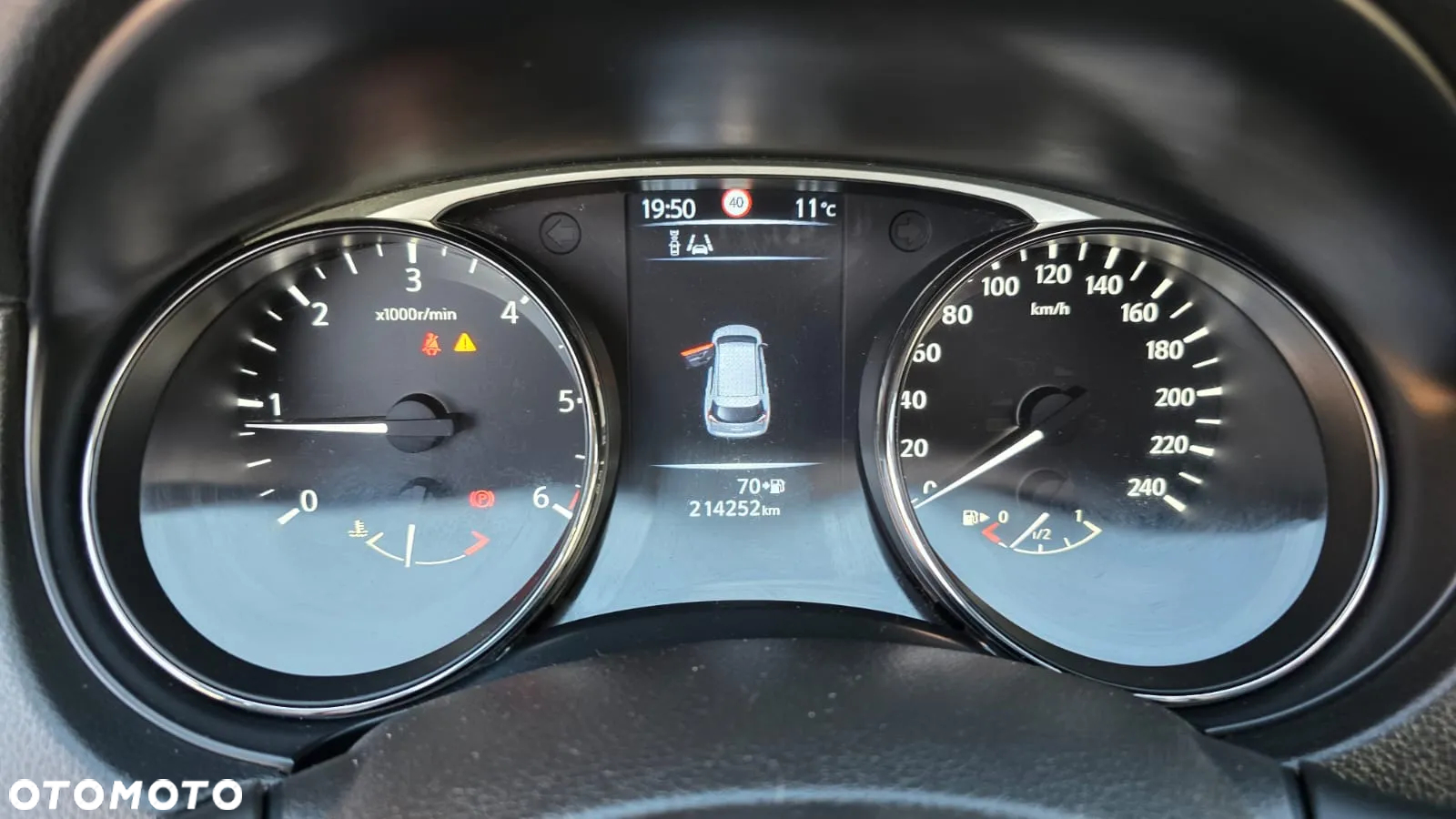 Nissan X-Trail - 15