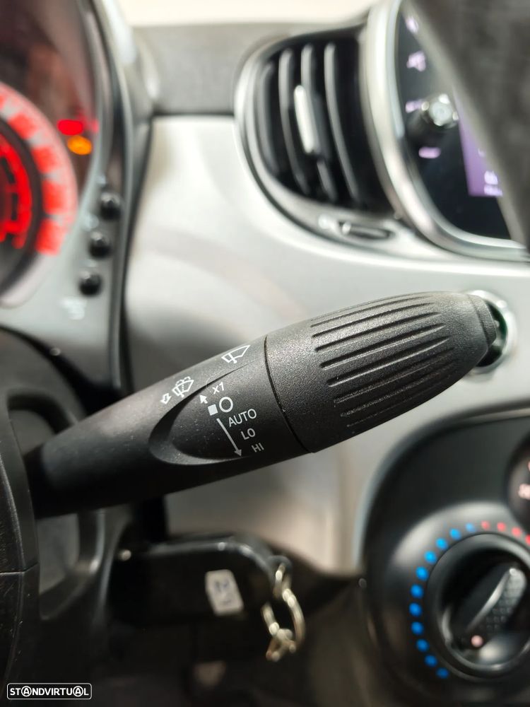Fiat 500C 1.0 Hybrid Connect - 17
