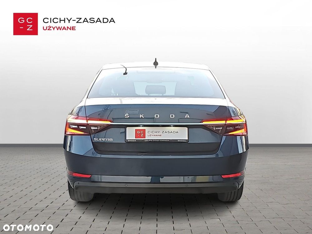 Skoda Superb 2.0 TDI SCR Style DSG - 6