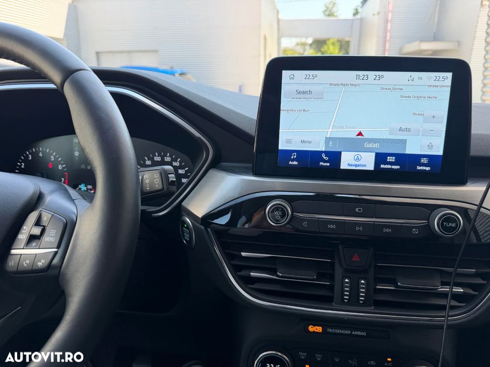 Ford Kuga - 4