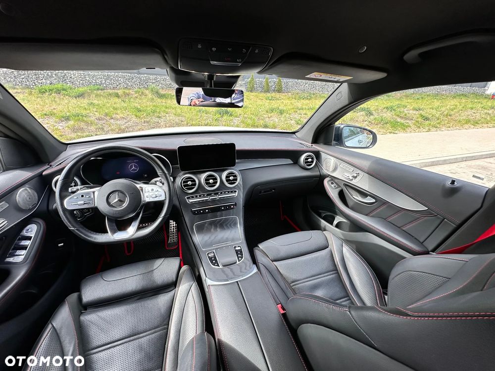 Mercedes-Benz GLC 300 4-Matic - 2